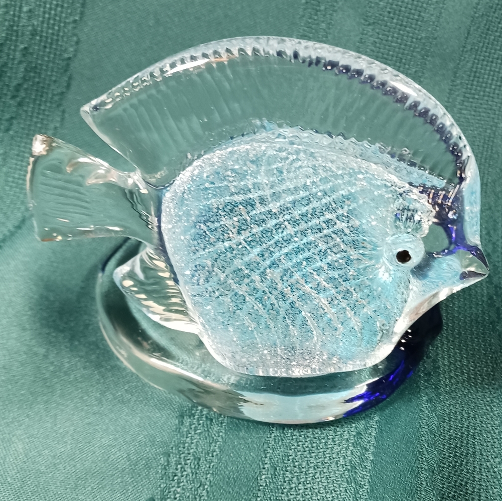 Partylite Tropical Blue Fish Glitter Art glass votive holder